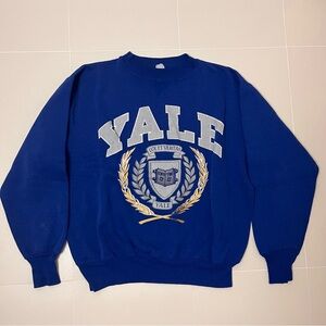 Vintage Yale Crewneck Size M